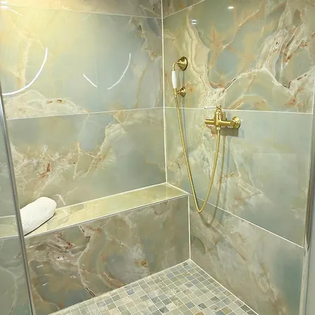 Ile Saint Louis Notre Dame De Paris