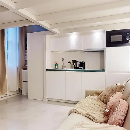 Ile Saint Louis Notre Dame De Paris